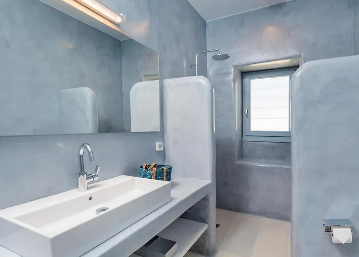 Villa Levantes - Quiet Location With Private Pool *