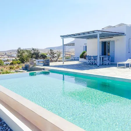 Villa Levantes - Quiet Location With Private Pool