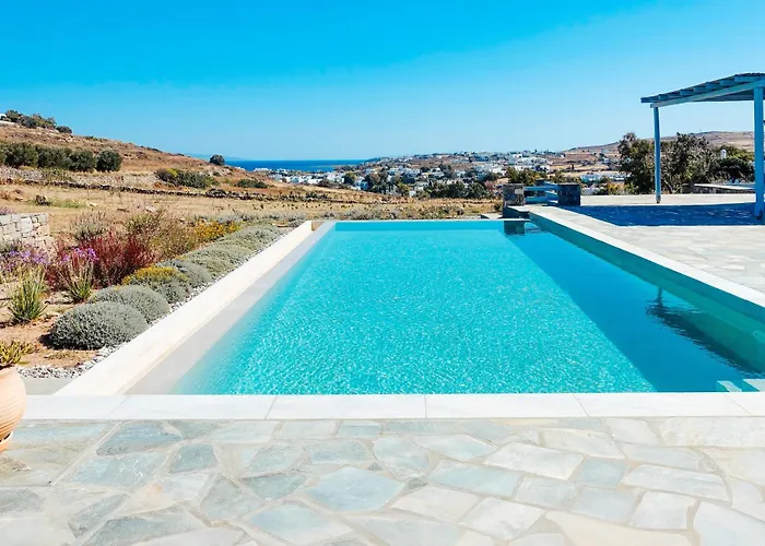 Levantes - Quiet Location With Private Pool Villa